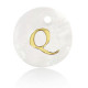 Shell pendant 15mm letter Q Gold-White